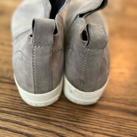 DOLCE VITA Loafers Flat Sneakers Suede Size 9 - Picture 9 of 10